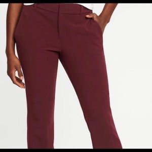 Old navy slim flare pants nwt burgundy mid rise